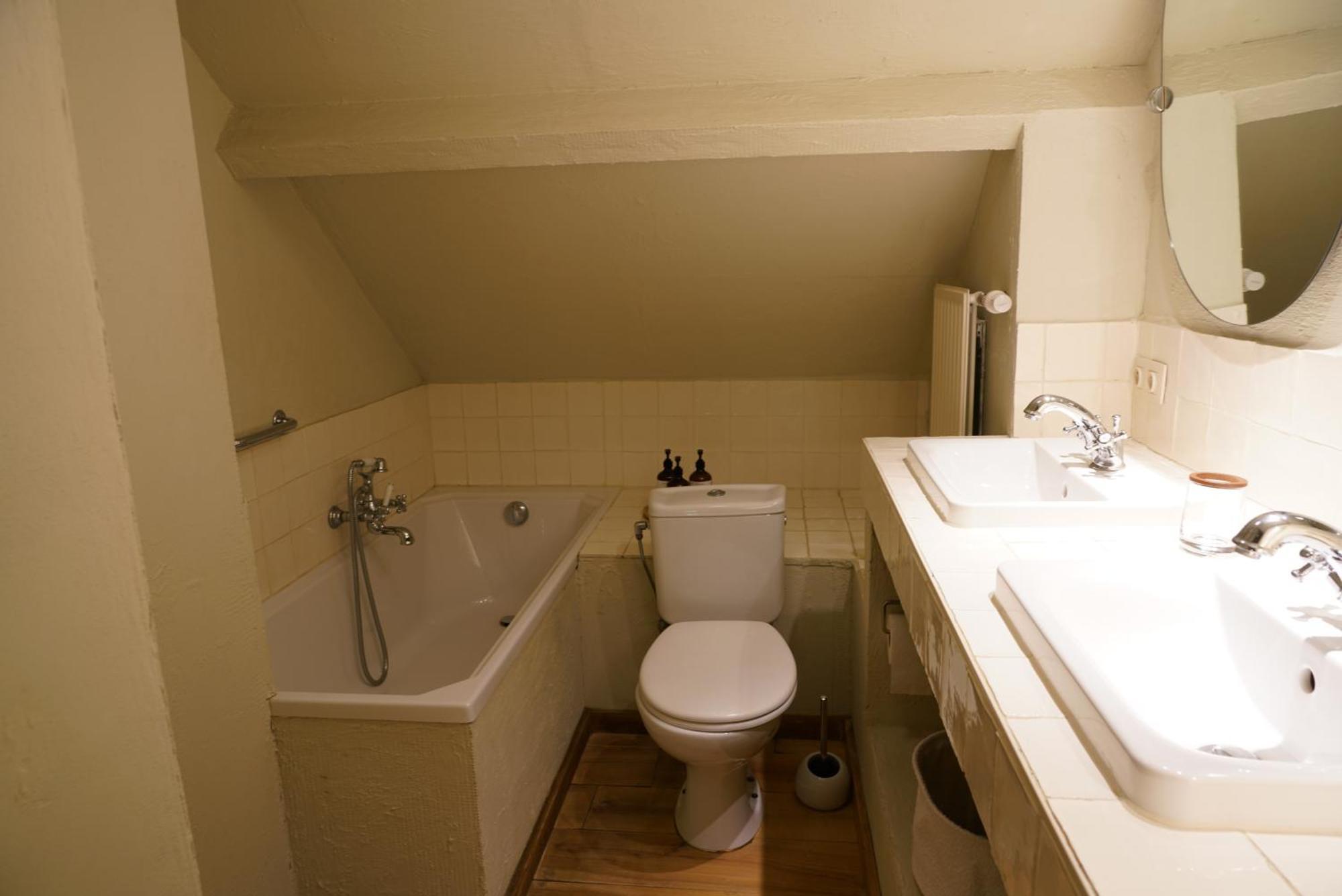 Pronkenburg Bed & Breakfast
