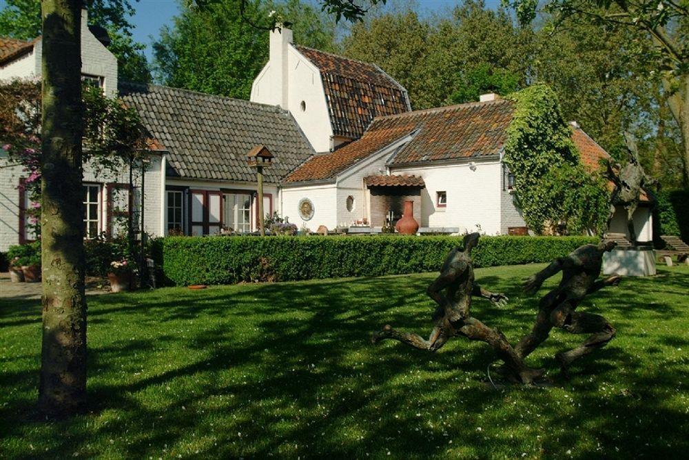 Pronkenburg Couette-café
